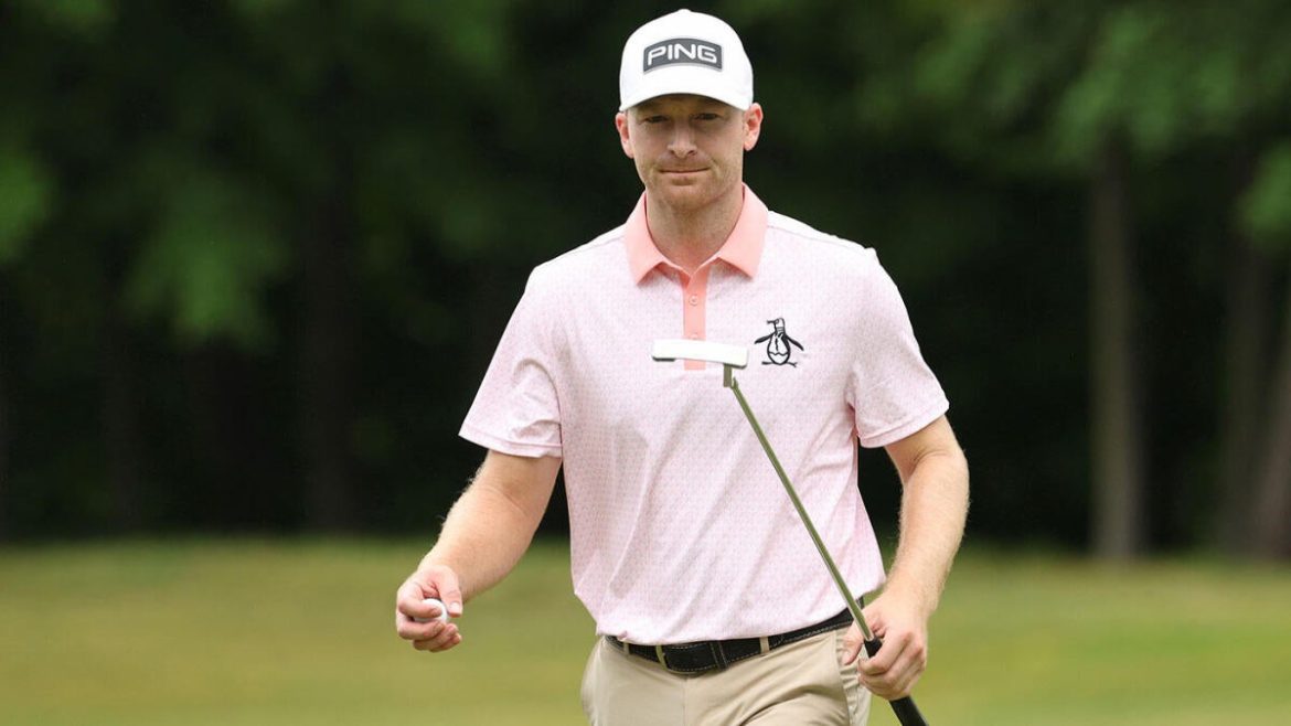 Campbell Claims Second PGA Tour Win