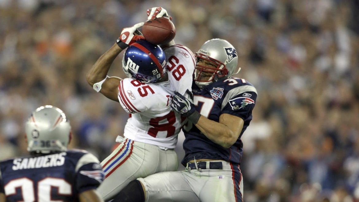 NFL’s 25 Greatest Moments of the 2000s