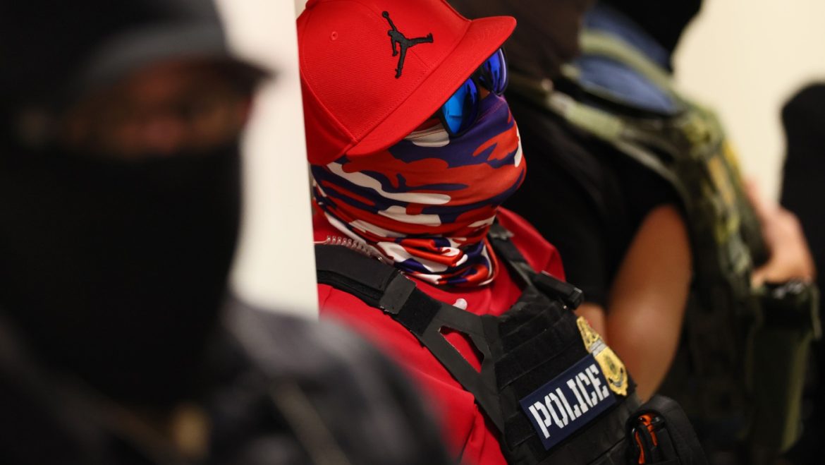 Undercover Agents Stir U.S. Immigration Fears