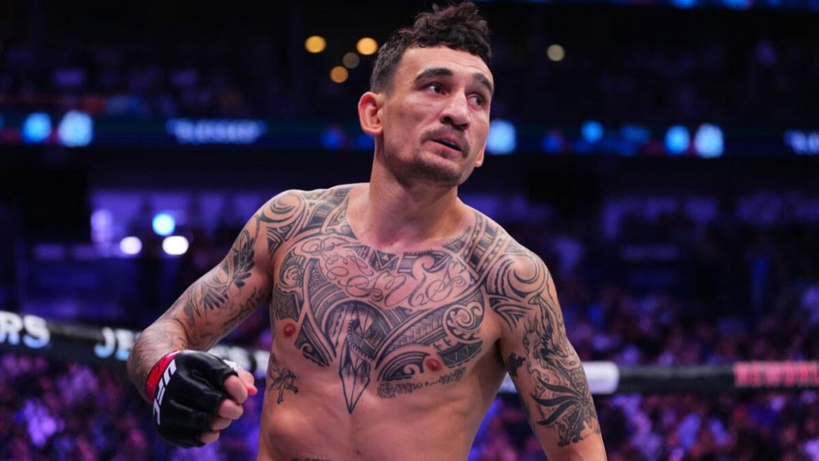 Holloway Defeats Poirier in UFC 318