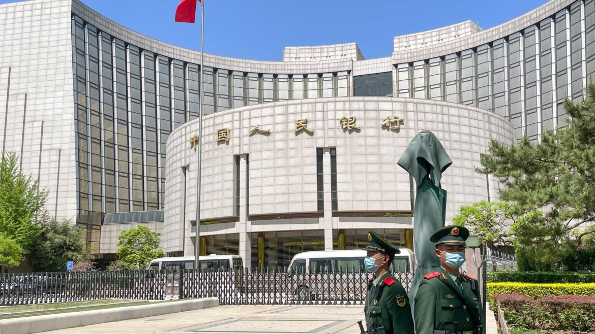 China’s Key Rates Unchanged Amid Consumer Sentiment Slump