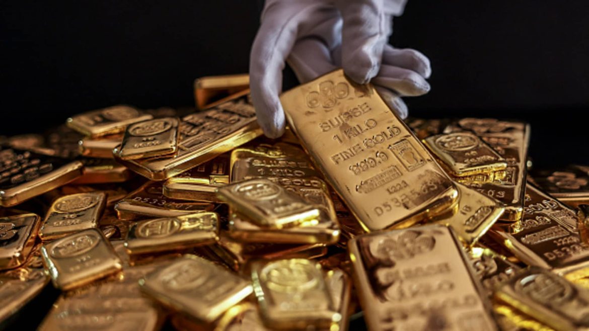 Gold Investments: From Bars to Swiss Vaults