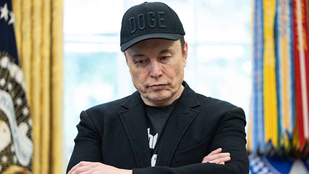 Tesla Stock Dips 6% on Weak Sales