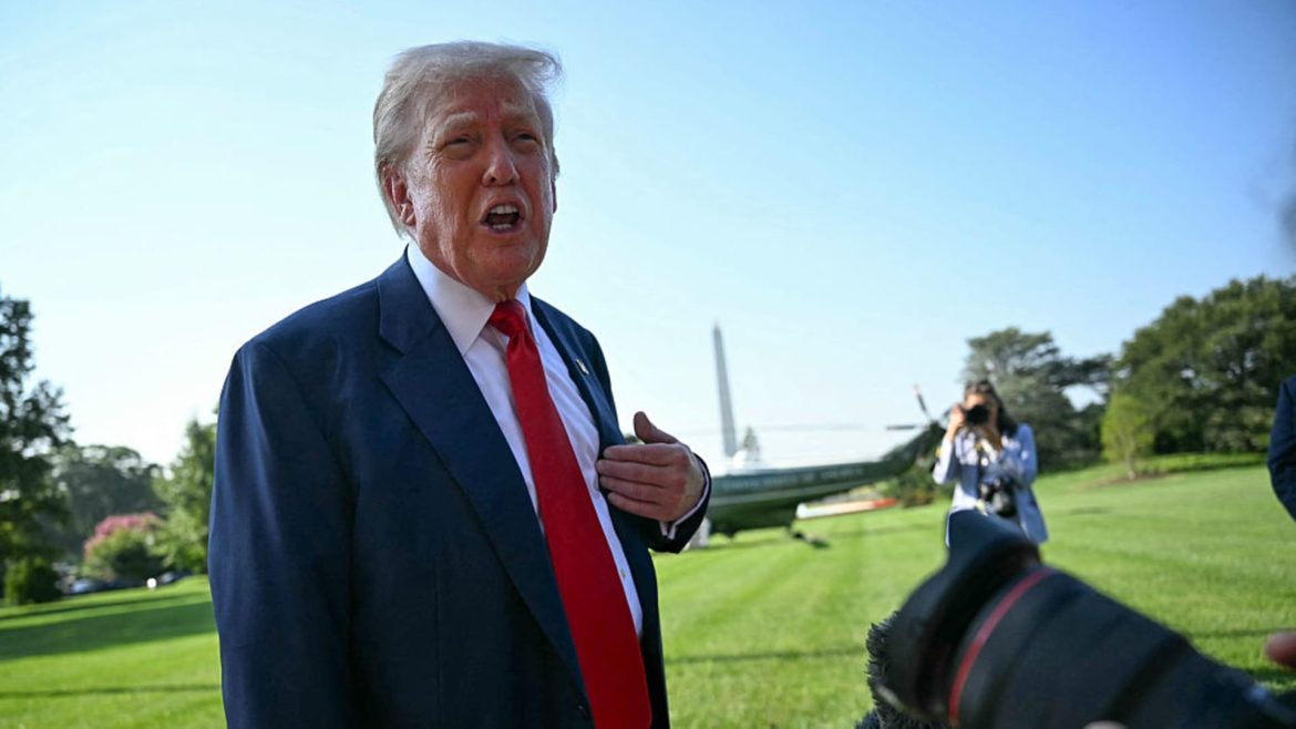 Epstein Scandal: Trump Dodges, Maxwell Talks