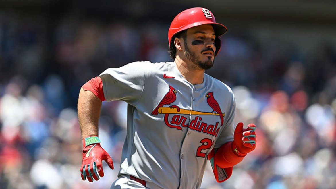 Phillies Eye Suárez; D-backs Trade Outfielder