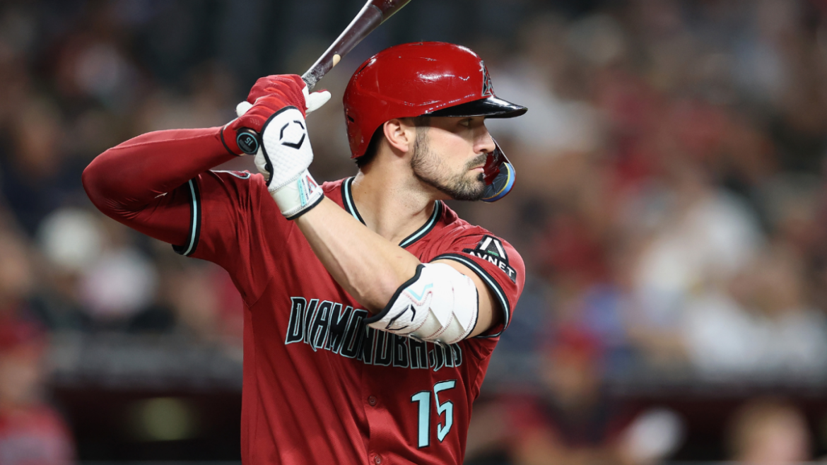Diamondbacks Trade Outfielder to Royals