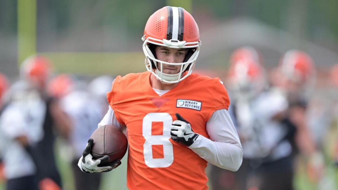 Pickett’s Injury: Impact on Browns’ QB Battle