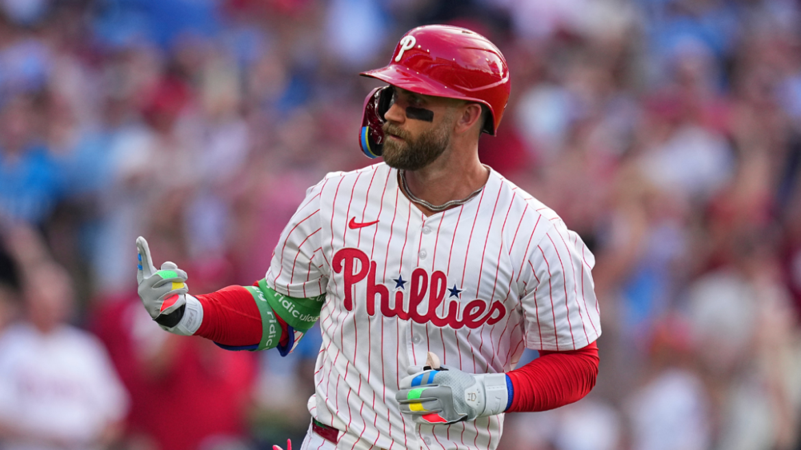 Harper Tells Manfred to ‘Get Out’