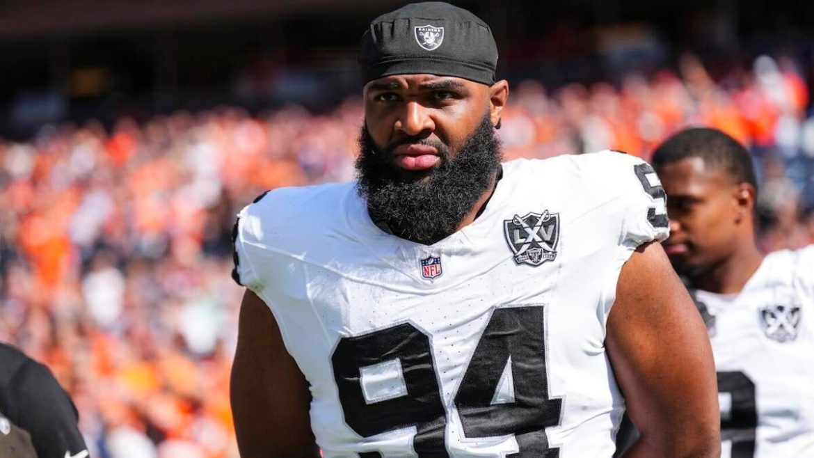 Wilkins’ Playful Gesture Before Raiders Exit