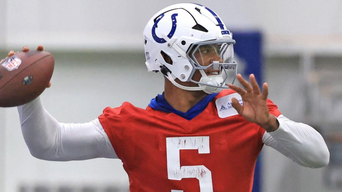 NFL Camp Highlights: Richardson Shines, Guyton Hurt