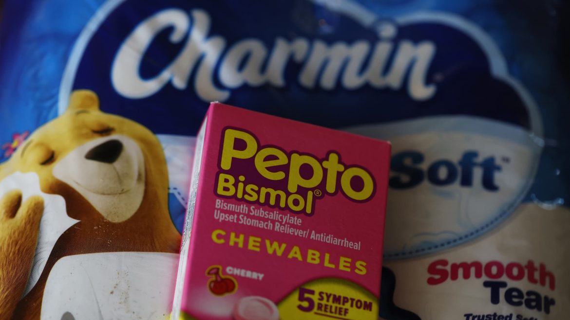 P&G Tops Forecasts, Warns on Tariffs
