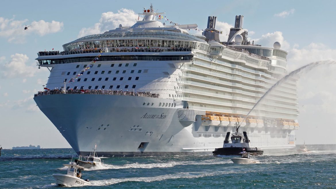 Cruise Demand Boosts Royal Caribbean’s Outlook