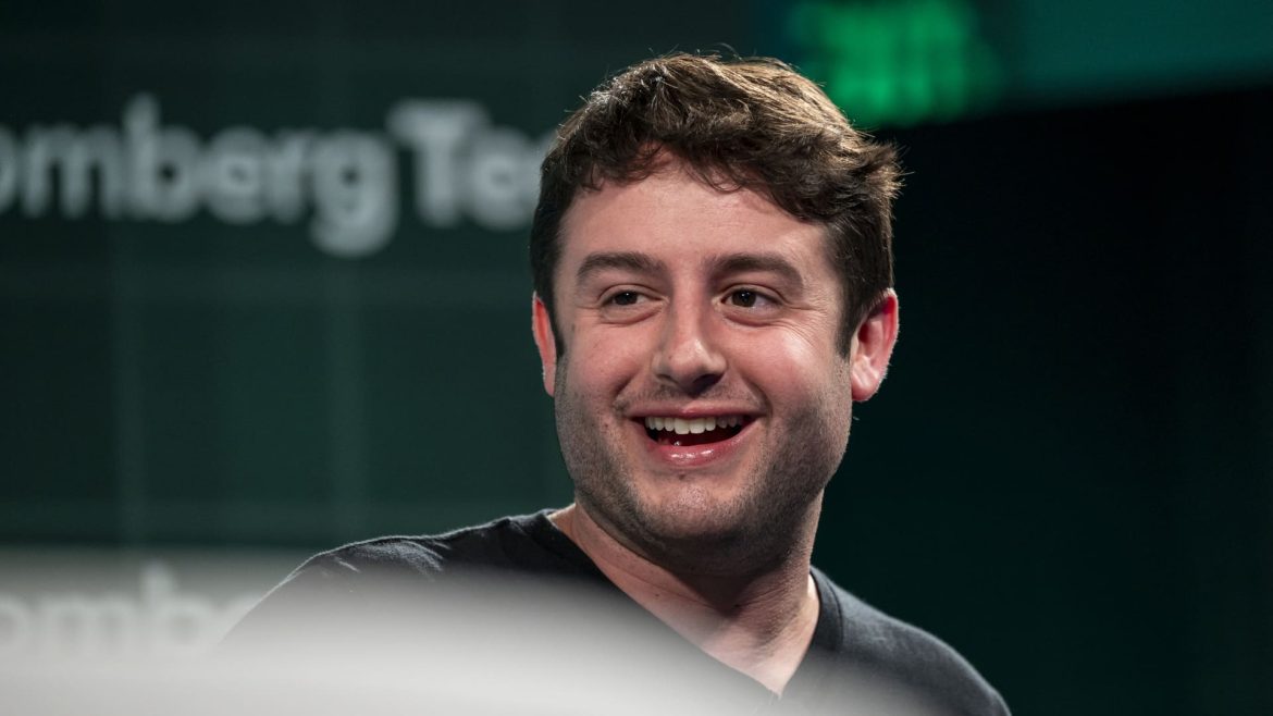 Figma’s IPO Debuts at $33