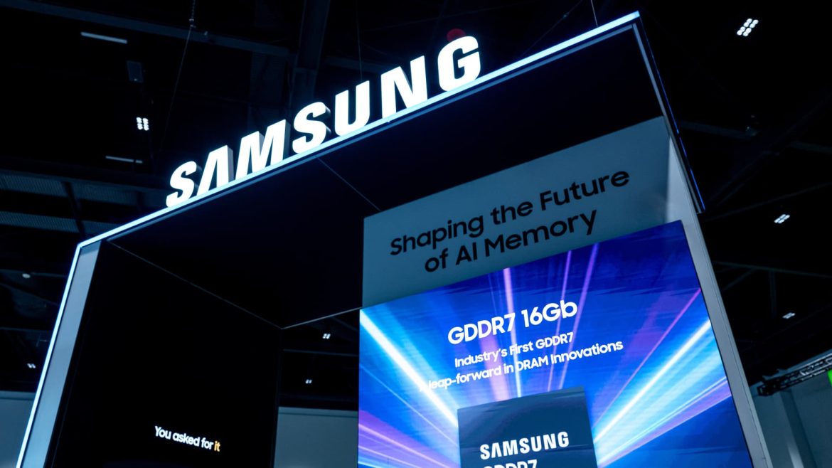 Samsung’s Q2 Profit Drops 50%