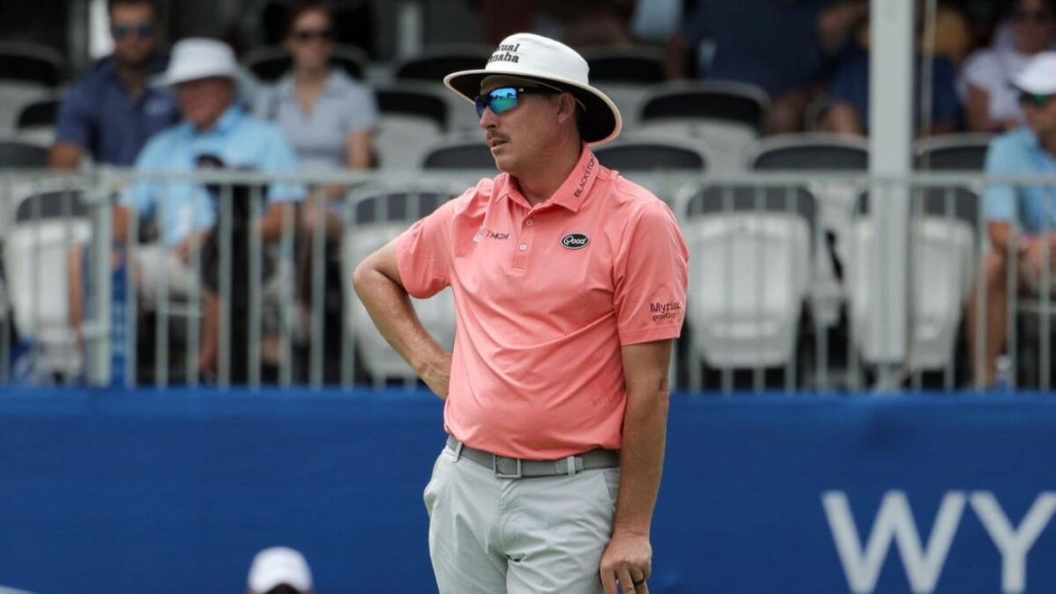 Dahmen Leads Wyndham Championship