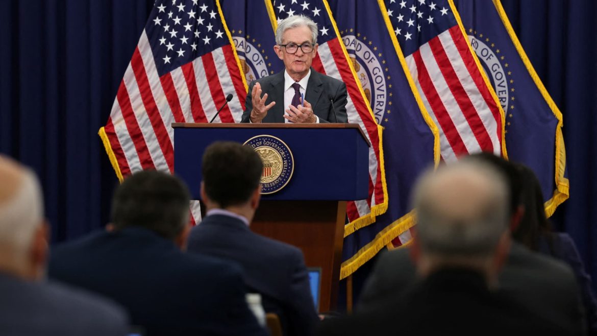 Cramer’s Urgent Message to Powell